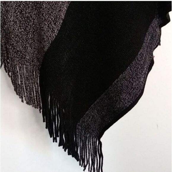 Knitted Shawl with Fringed V-Neck Striped Sweater Pullover Faux Cashmere - Picture 2 of 6